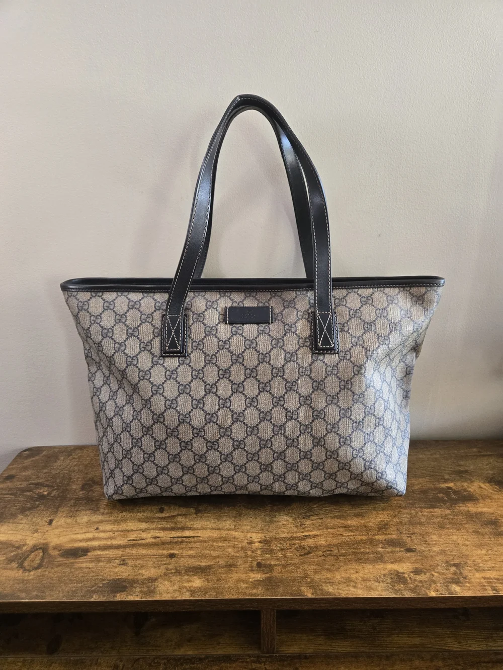 Gucci Beige & Black GG Supreme Canvas Tote Bag